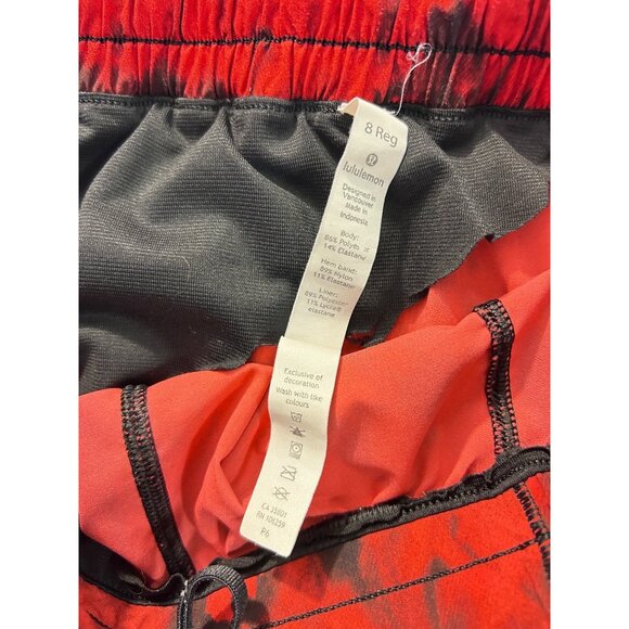 Lululemon Hottie Hot Shorts Red/Black Tie-Dye Running Shorts 8 - Picture 6 of 6